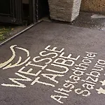 Altstadthotel Weisse Taube Ξενοδοχείο 4*