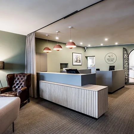 Altstadthotel Weisse Taube Hotel 4*