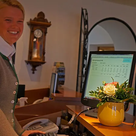 호텔 알슈타트호텔 바이세 타우베 4*