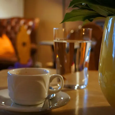 Altstadthotel Weisse Taube 4* Salzburg