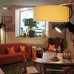 Altstadthotel Weisse Taube Salzburg